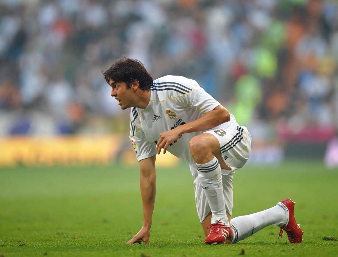 包含奥兰多魔术今夜外线爆发；志在西甲名次提升；更衣室稳定；轮换策略成焦点的词条