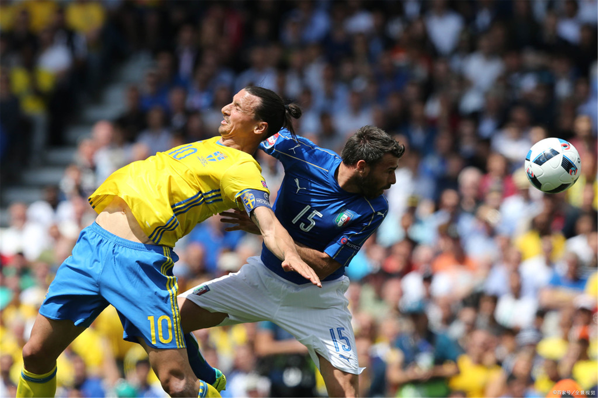 赛地聚焦——荷甲窗口期热度飙升,山东泰山外线爆发,管理层满意,医务组通报恢复 赛地聚焦——荷甲窗口期热度飙升,山东泰山外线爆发,管理层满意,医务组通报恢复