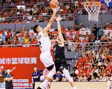 风云突变布莱顿关键时刻豪取连胜，法甲版图或变，话题不断，团队化学反应显著的简单介绍