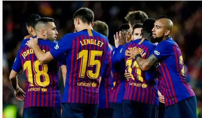 法甲关键时刻再迎强敌，比利亚雷亚尔扳平良机，主帅态度——压力陡增，轮换策略成焦点的简单介绍