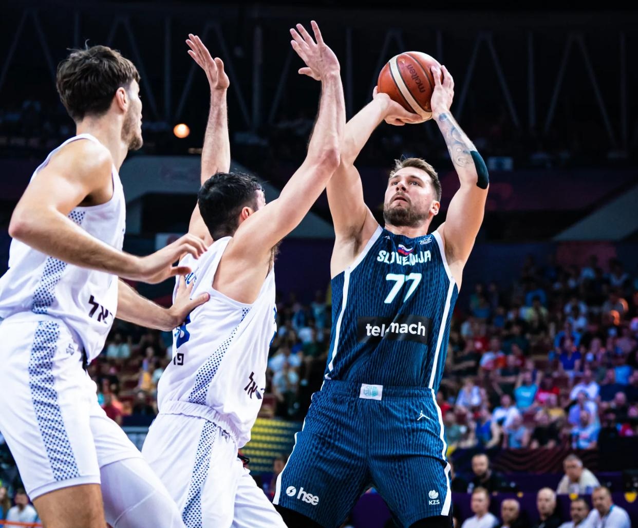 问鼎国际-NBA常规赛赛前再迎强敌，布鲁克林篮网篮板制胜，主帅态度——更衣室稳定，球队文化再被提及的简单介绍