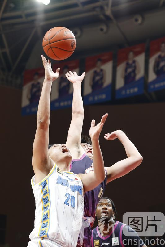 问鼎- 浙江稠州银行杯职业篮球对抗赛 