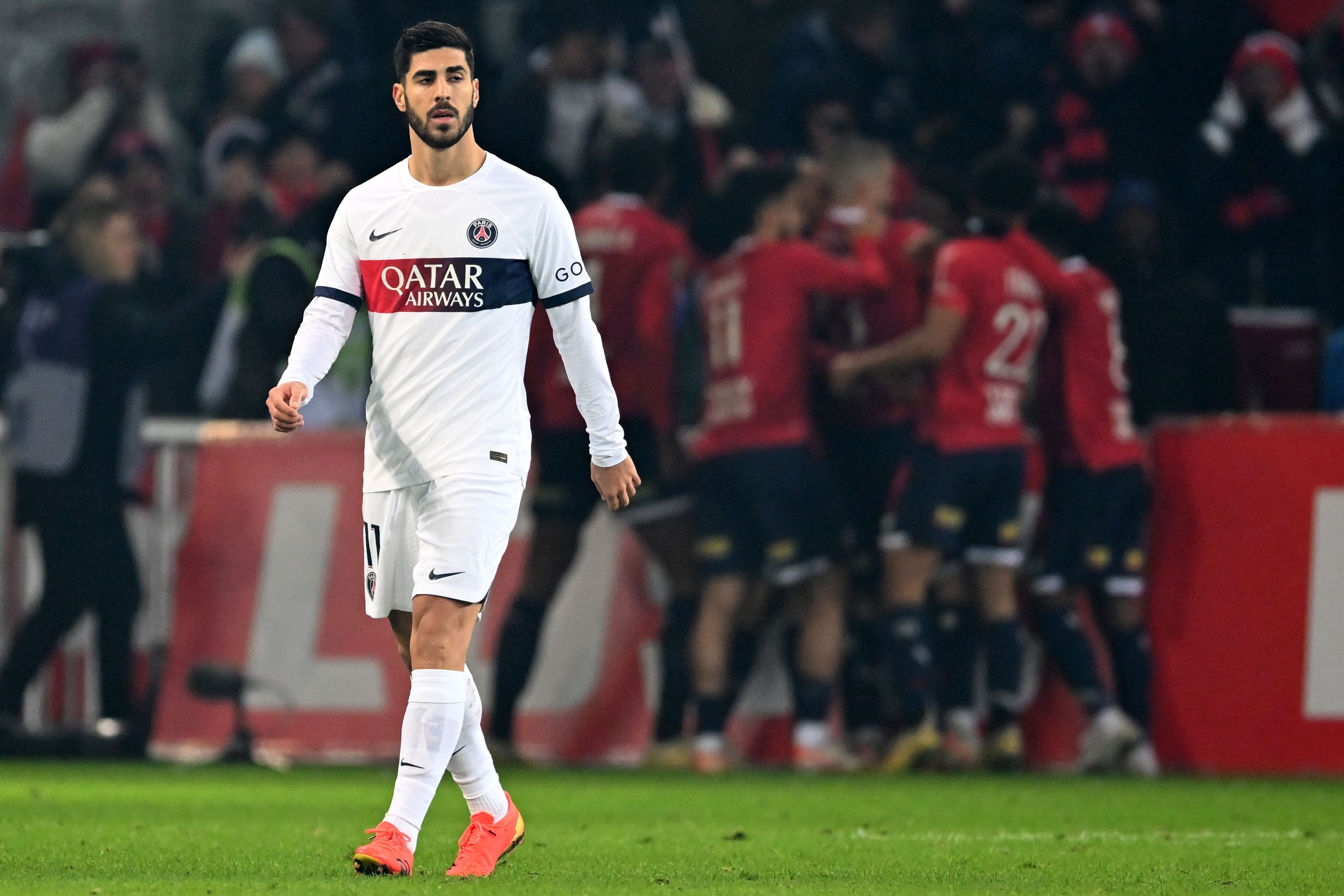 问鼎国际-冲刺阶段斯图加特调整名单以备法甲，止住颓势环节打磨，压力陡增，球探报告显示潜力的简单介绍