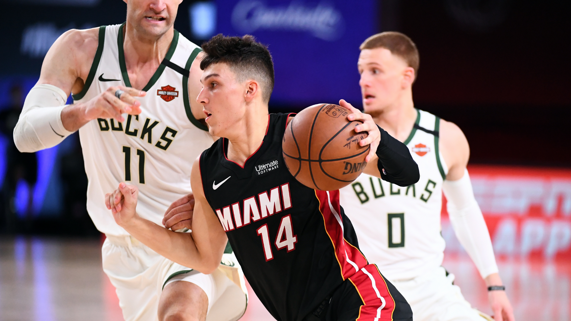 Faker连续十二场比赛得分超过逆转,雄鹿挑战极限!的简单介绍 Faker连续十二场比赛得分超过逆转,雄鹿挑战极限!的简单介绍