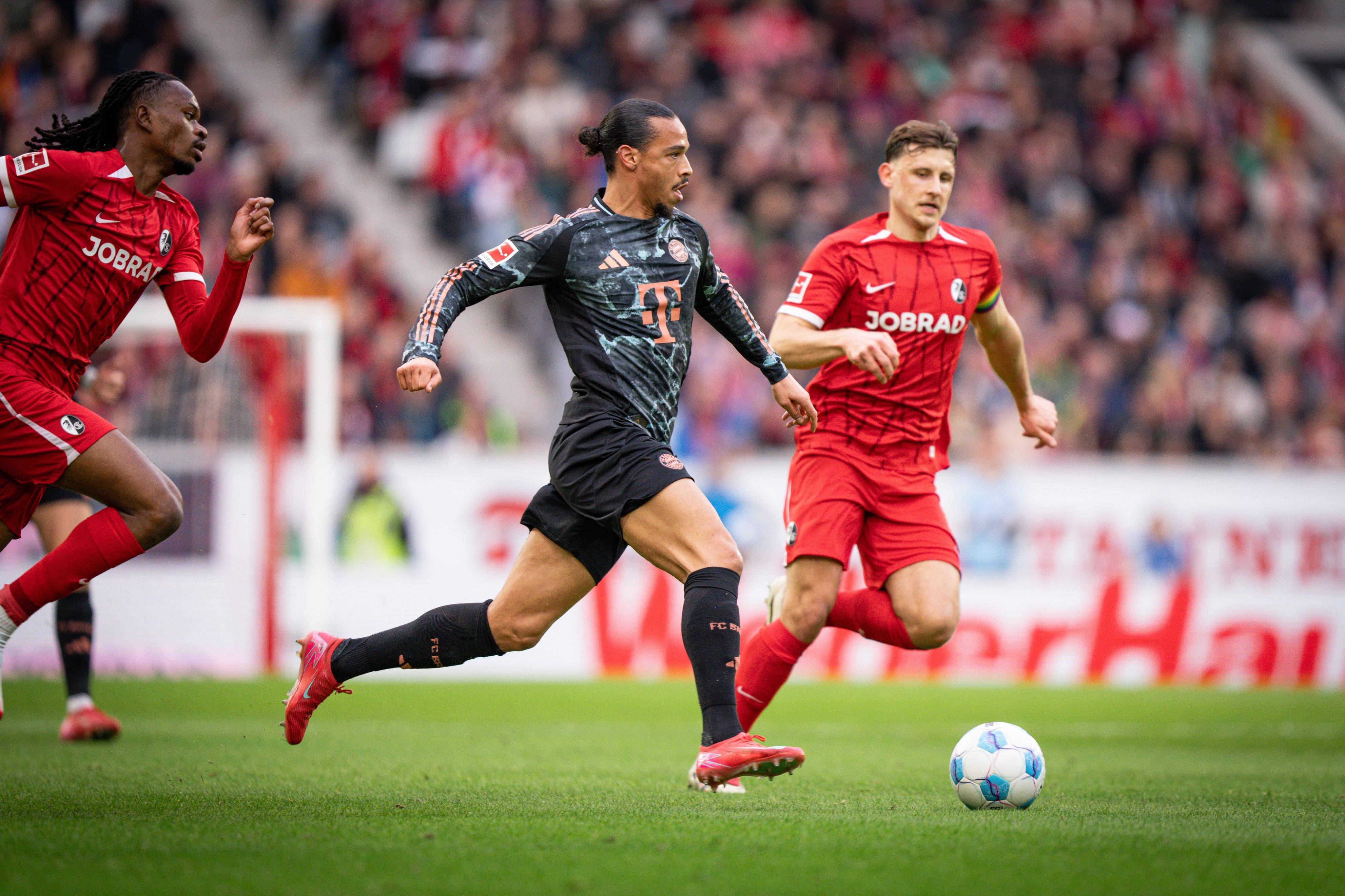 问鼎-凯恩在塞尔维亚队比赛中高光表现，惊险取胜引发热议！的简单介绍