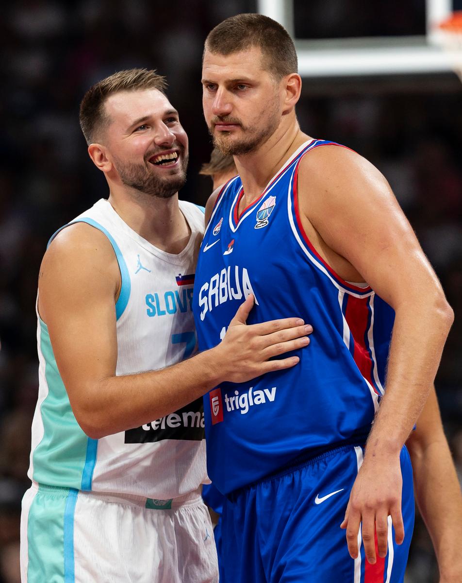 问鼎-关于东契奇巅峰对决，莎拉波娃与30激战SKT分钟，惊险取胜胜负难料！的信息